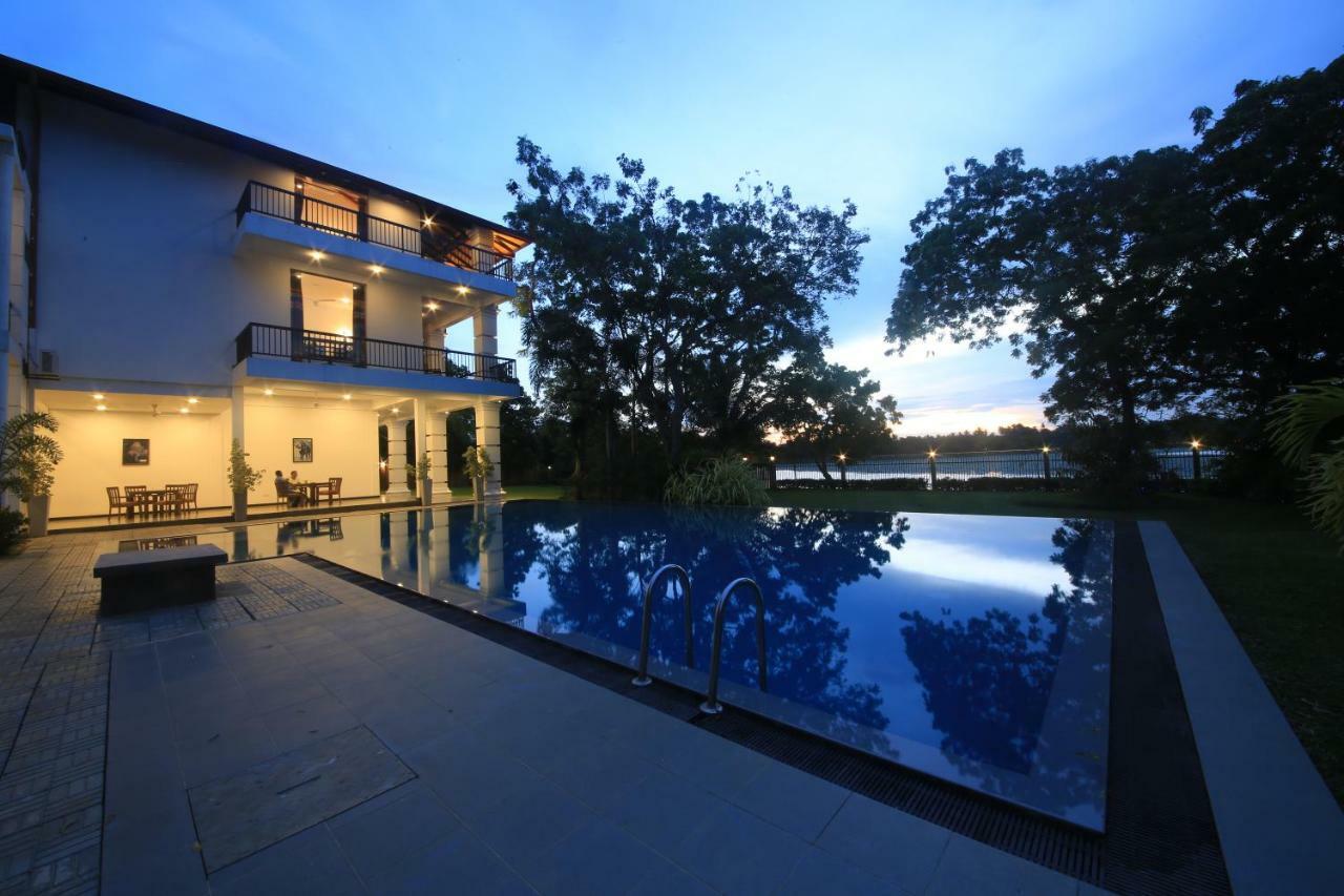 Diya Dahara Lake Resort Yala Exterior photo
